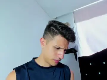 Chaturbate Sex Cam of kevin_ahs1