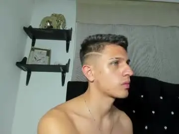 Chaturbate Sex Chat of kevin_ahs1
