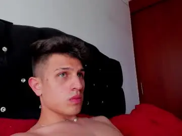 Chaturbate Best Webcam of kevin_ahs1