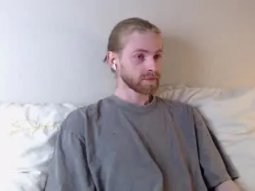 Chaturbate Live Sex Cam of damien_diamond