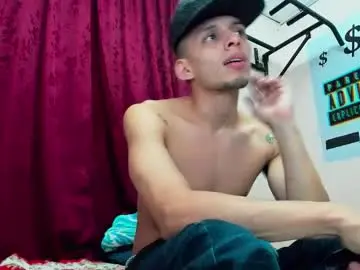Chaturbate Live Porn of david_latin666_