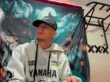 Chaturbate Free Live Porn of david_latin666_