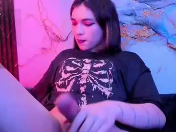 Chaturbate Live Sex Cam of maevekuro