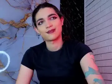 Chaturbate Live Sex Cam of maevekuro