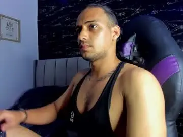 Chaturbate Adult Webcams of thomas__wayne