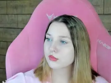 Chaturbate Live Sex Cam of tinaburton