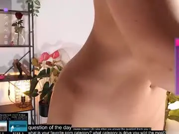 Chaturbate Live Sex of lucylia_