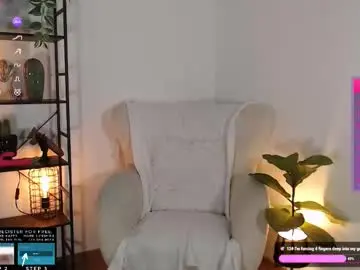 Chaturbate Adult Webcams of lucylia_