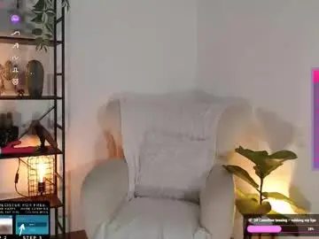 Chaturbate Live Sex of lucylia_