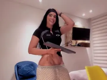 Chaturbate Live Sex Cam of sofi_saenzz