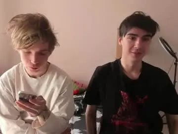 Chaturbate Live Sex Cam of stralght_twinks