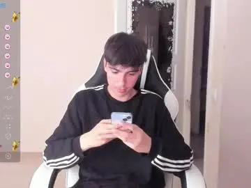 Chaturbate Live Sex Cam of stralght_twinks