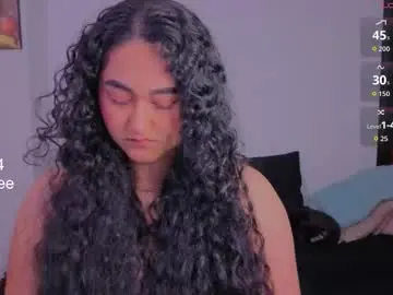 Chaturbate Nude Webcam of hipatiaandhephaestus