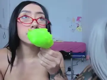 Chaturbate Live Sex of hillsdandarkie_44