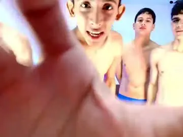 Chaturbate Free Porn Cam of chillbicrew