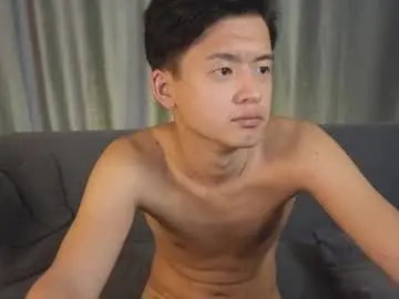 Chaturbate Best live sex cam show of tonicadel