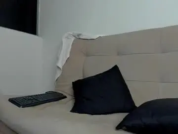 Chaturbate Watch Live Sex Cams of yizus_bonz