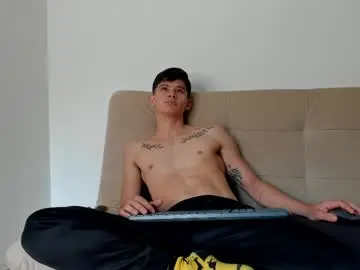 Chaturbate Sex Cam of yizus_bonz