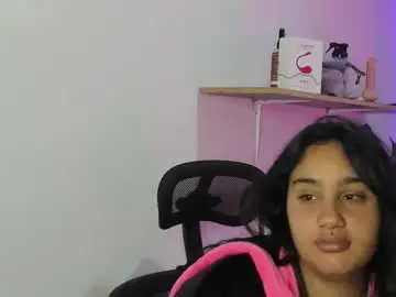 Chaturbate Sex Chat of zoe_roze_17