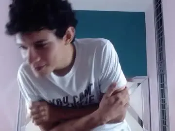 Chaturbate Best live sex cam show of samuel_hills