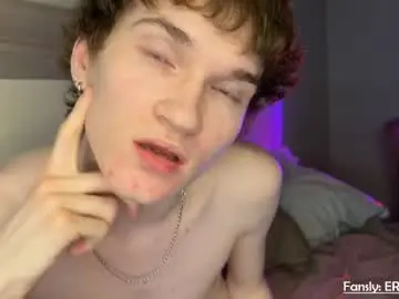 Chaturbate Live Porn of eric_dark