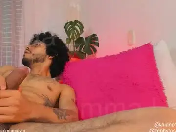 Chaturbate Live Sex of emmalym