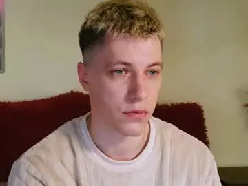 Chaturbate Live Porn of ethan7inches