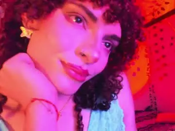 Chaturbate Nude Webcam of lucianromeo17