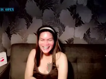 Chaturbate Sex Cam of maui2612