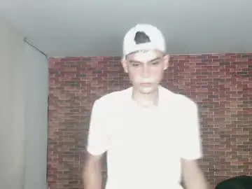 Chaturbate Live Sex Cam of zacariass_