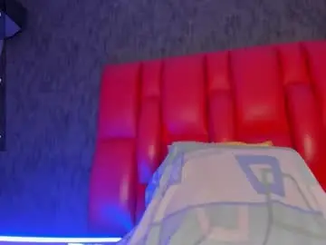 Chaturbate Sex Cam of dominicsccott