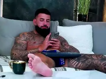 Chaturbate Live Porn of masterkingofmuscle