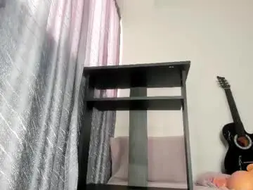 Chaturbate Watch Live Sex Cams of secret_daniell1