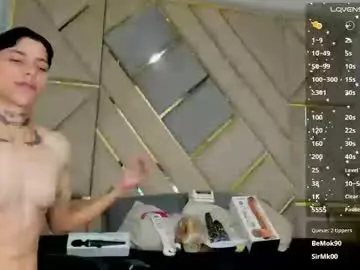 Chaturbate Live Sex Cam of amber_adams_