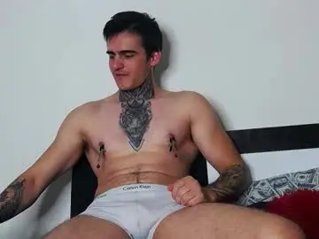 Chaturbate Nude Webcam of carter_reos