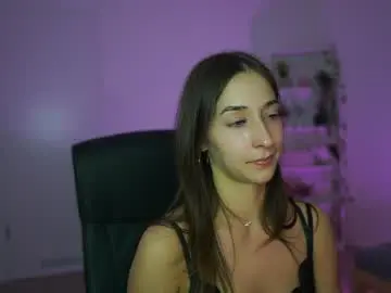 Chaturbate Sex Cam of crystalbrunette18