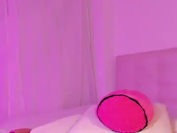 Chaturbate Sex Chat of miia_rose12