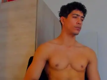 Chaturbate Watch Live Sex Cams of tyler_lautners