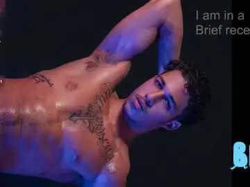 Chaturbate Adult Webcam of orionblaze69_