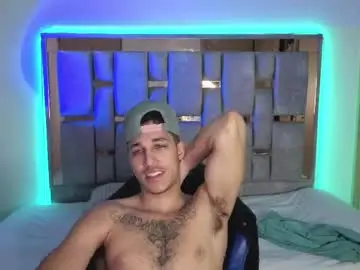 Chaturbate Adult Webcams of orionblaze69_