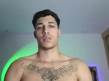 Chaturbate Best live sex cam show of orionblaze69_