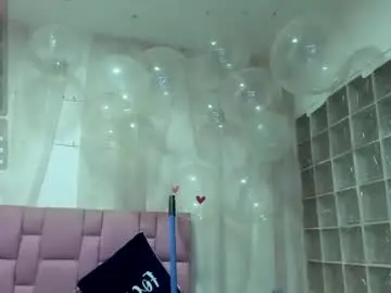 Chaturbate Free Porn Cam of zafira_white
