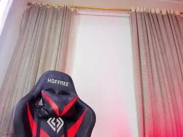 Chaturbate Nude Webcam of aleja_hill