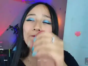 Chaturbate Live Porn of hinata_21_