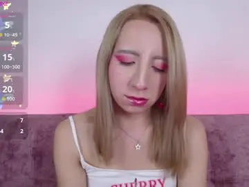 Chaturbate Live Porn of miiaa_doll