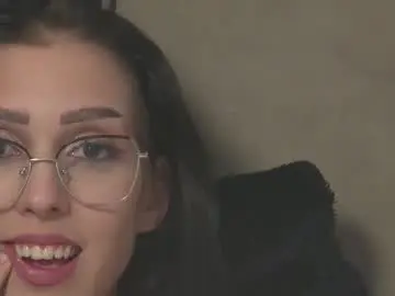 Chaturbate Free Porn Cam of aisha_hummer