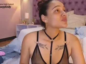 Chaturbate Sex Chat of emily_foxyy