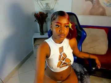 Chaturbate Live Sex Cam of erika_lyrics