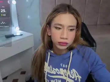 Chaturbate Free Porn Cam of evy_lux_v