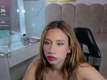 Chaturbate Watch Live Sex Cams of evy_lux_v